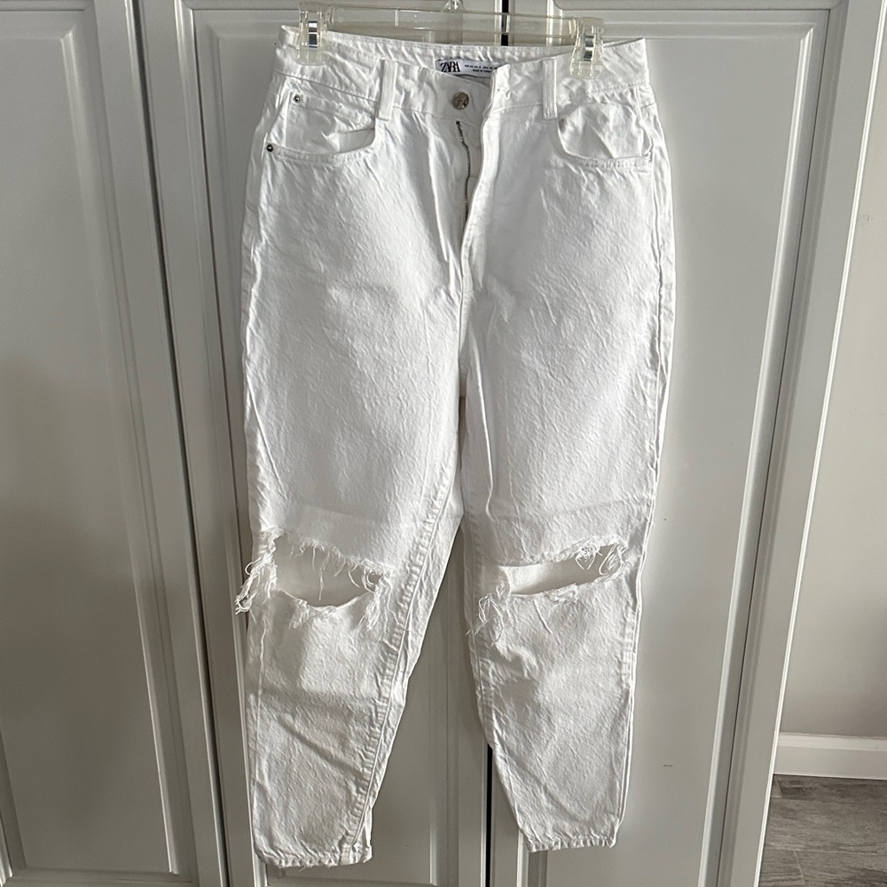 Zara White Distressed Jeans
